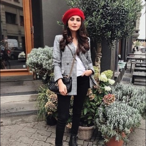 EUC red wool blend beret - Picture 9 of 10